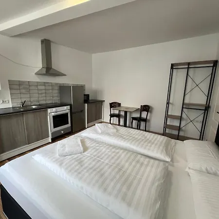 Apartment Sn8 Monteur Zimmer Ein Schlafzimmer *